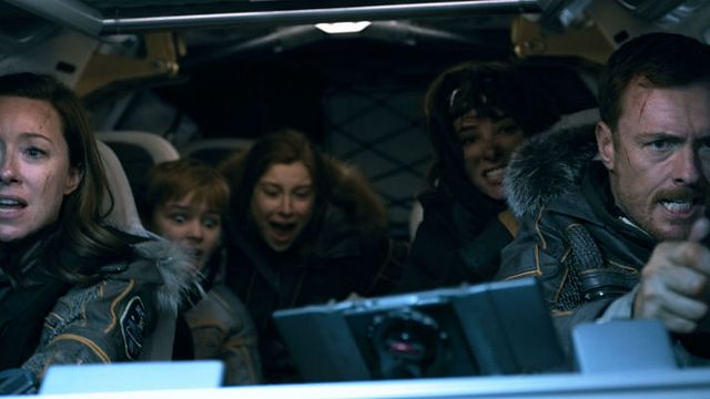 Imagem da notícia Perdidos no Espaço: Reboot da Netflix é renovado para a segunda temporada