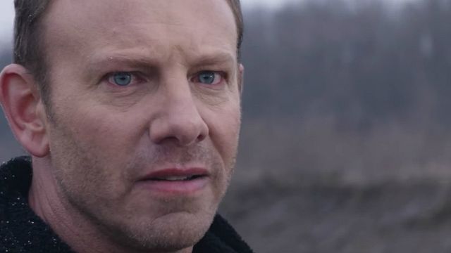 Imagem da notícia Sharknado 6: Confira o teaser do capítulo final da saga dos tornados de tubarões!