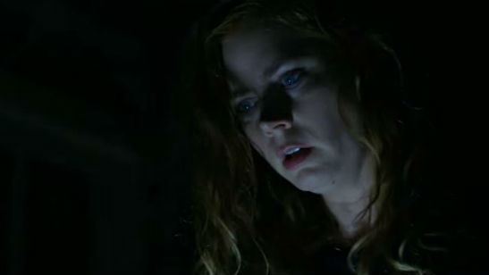 Sharp Objects: Amy Adams investiga dois assassinatos sombrios em novo trailer da minissérie