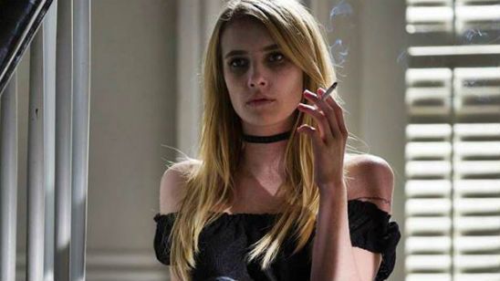 Imagem da notícia American Horror Story: Emma Roberts confirma retorno para série relembrando meme de 'Coven'
