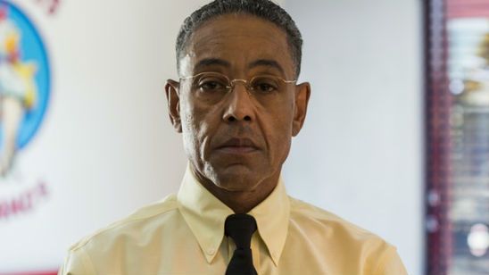 Imagem da notícia Better Call Saul: Teaser da 4ª temporada destaca o lado ocupado (e perigoso!) de Gus