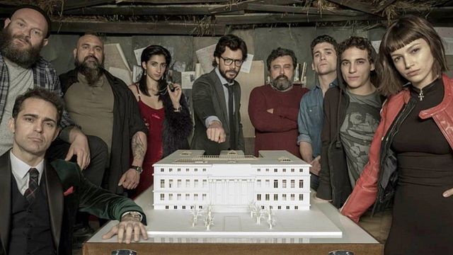 Imagem da notícia La Casa de Papel: Fãs brasileiros criam paródias divertidas de Bella Ciao