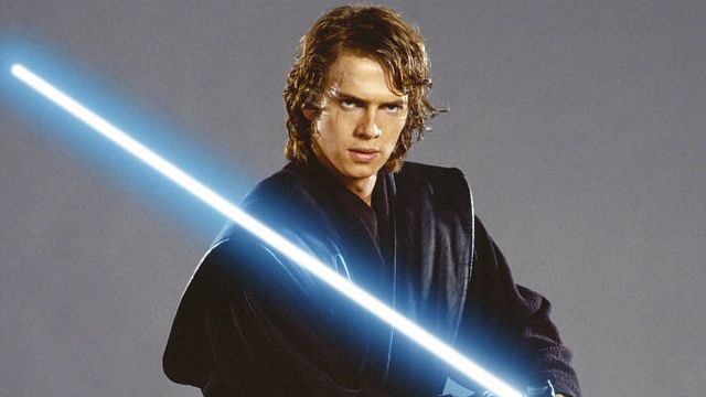 Imagem da notícia Comic-Con 2018: Hayden Christensen retorna como Anakin Skywalker em capa de livro