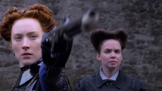 Imagem da notícia Saoirse Ronan e Margot Robbie brigam por poder no trailer de Mary, Queen of Scots
