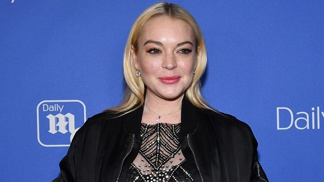 Lindsay Lohan diz que mulheres que compartilham relatos no movimento #MeToo parecem fracas