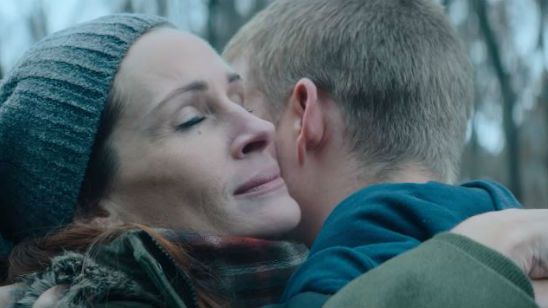 Imagem da notícia Julia Roberts e Lucas Hedges são mãe e filho que se reencontram no primeiro teaser de Ben Is Back