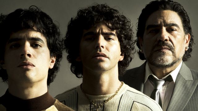 Maradona: Confira a primeira imagem dos atores que interpretam o craque no seriado biográfico