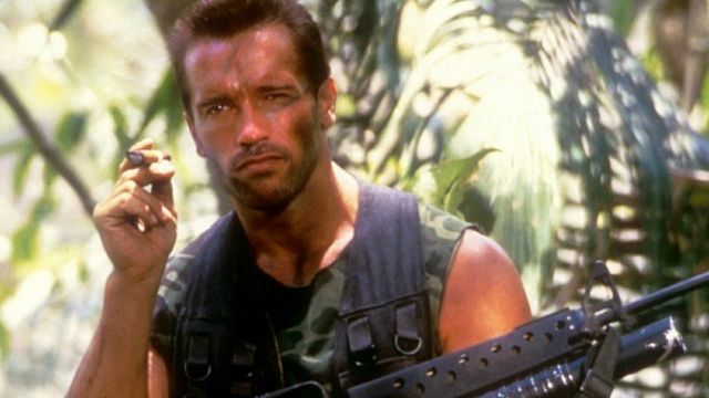 Imagem da notícia O Predador: Arnold Schwarzenegger recusou papel no novo filme por ser "pequeno demais"