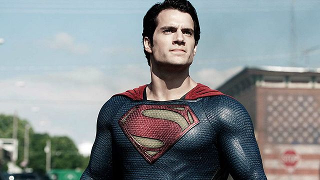Imagem da notícia Shazam!: Saiba como seria a participação do Super-Homem de Henry Cavill no filme