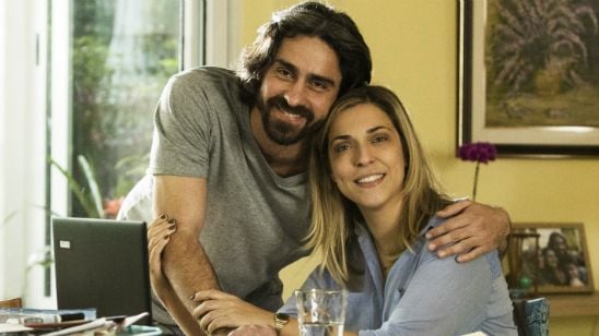 Imagem da notícia Mal Me Quer: Divórcio fake vira "enrascada sinistra" para casal vivido por Júlia Rabello e Felipe Abib (Entrevista exclusiva)