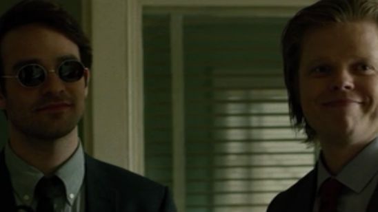 Imagem da notícia Demolidor: Matt e Foggy se reencontram em fotos da terceira temporada