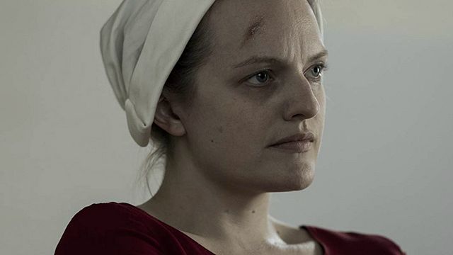 Marca cria fantasia sexy de The Handmaid's Tale e gera revolta 