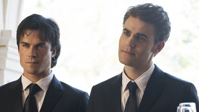 Imagem da notícia The Vampire Diaries: Ian Somerhalder relembra início da série com foto ao lado de Paul Wesley