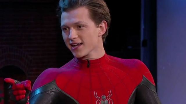 Tom Holland revela detalhes de novo uniforme do Homem-Aranha em programa do Jimmy Kimmel