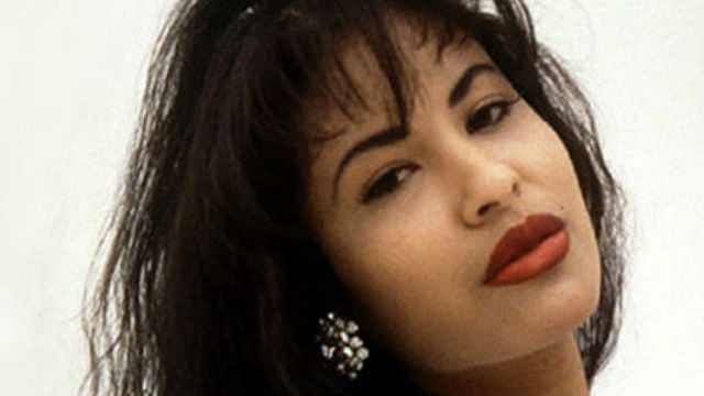 Imagem da notícia Netflix está desenvolvendo série sobre a cantora Selena
