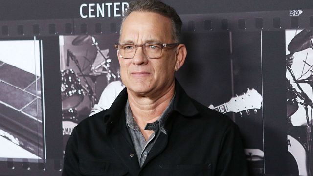 Imagem da notícia Tom Hanks pode fazer biografia de Elvis Presley sob comando do diretor de Moulin Rouge