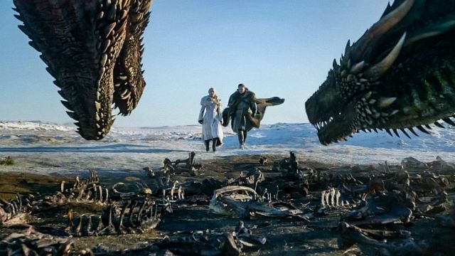 Imagem da notícia Game of Thrones: Showrunners revelam que sabem o final da série há cinco anos