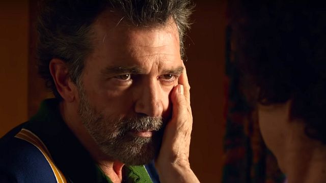 Imagem da notícia Festival de Cannes 2019: Dor e Glória, novo filme de Pedro Almodóvar, ganha cartaz e trailer nacional