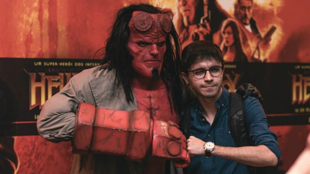 Hellboy: Pré-estreia tira o fôlego dos fãs com o super-herói dos infernos em pessoa