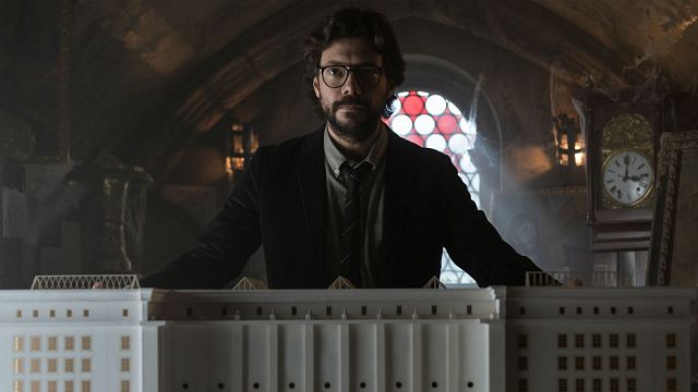 Imagem da notícia La Casa de Papel: Confira a abertura da terceira temporada