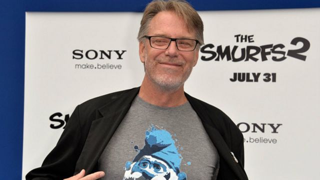 Imagem da notícia Diretor de Os Smurfs fará filme sobre jovem Papai Noel