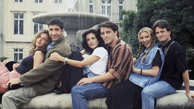 Imagem da notícia Friends vai ganhar experiência interativa para celebrar aniversário de 25 anos