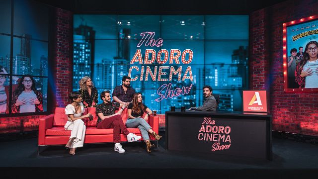 Elenco de Socorro! Virei uma Garota participa do The AdoroCinema Show