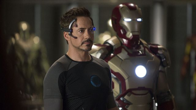 Imagem da notícia  Robert Downey Jr. invade show dos Rolling Stones para fazer anúncio sobre a NASA