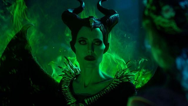 Malévola - Dona do Mal: Angelina Jolie se transforma na vilã em vídeo de bastidores