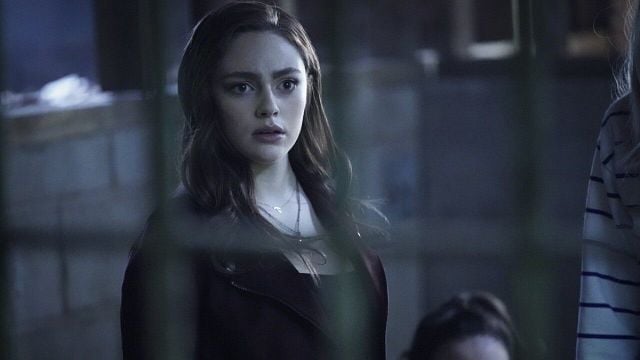 Imagem da notícia Legacies: A busca por Hope continua em novo teaser da 2ª temporada