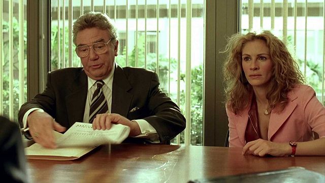 Imagem da notícia Showrunner de Grey's Anatomy vai fazer série de Erin Brockovich