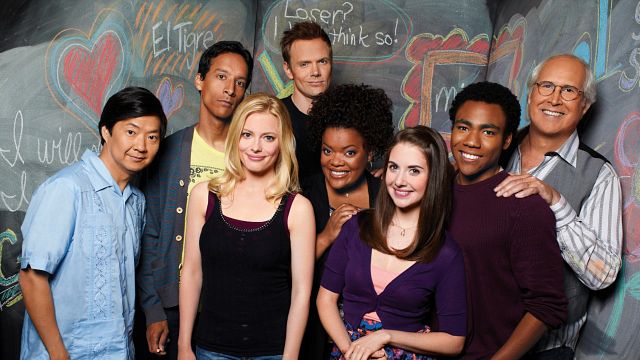 Imagem da notícia Elenco de Community quer fazer filme da série