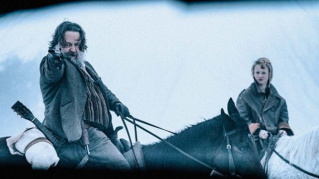 Imagem da notícia A Verdadeira História da Gangue de Ned Kelly: Filme com Russell Crowe e Nicholas Hoult ganha primeiro trailer
