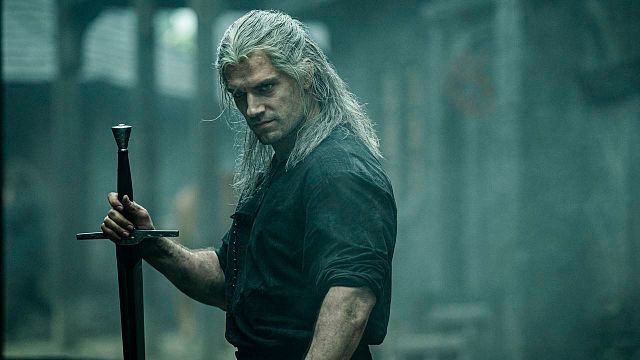 Imagem da notícia CCXP 2019: Henry Cavill e Lauren Schmidt comentam cenas de ação e o poder feminino em The Witcher