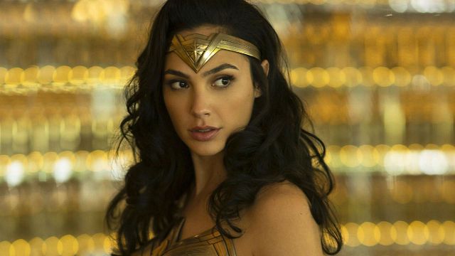 Imagem da notícia Mulher-Maravilha 1984: Gal Gadot faz graça em nova imagem do filme