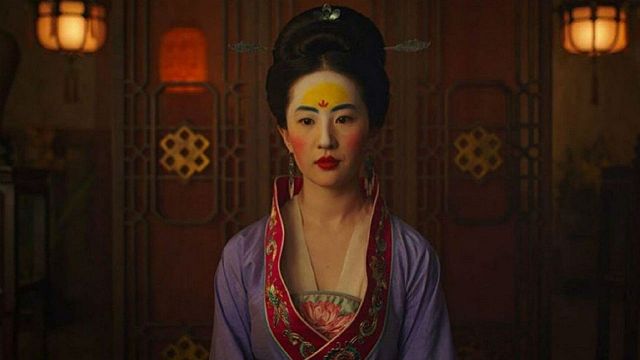 Imagem da notícia Mulan: Diretora explica ausência de musicas no live-action