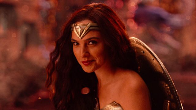 Imagem da notícia Gal Gadot deseja fazer um filme da Mulher-Maravilha nos dias atuais