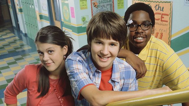 Imagem da notícia Manual de Sobrevivência Escolar do Ned: Elenco se reúne treze anos após o fim da série