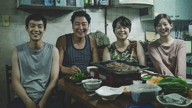 Imagem da notícia Parasita: Ilustrações do filme vão virar graphic novel