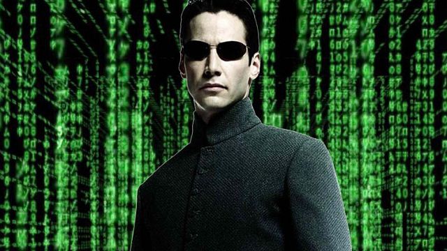 Imagem da notícia Matrix 4: Novo vídeo do set mostra perseguição de carros