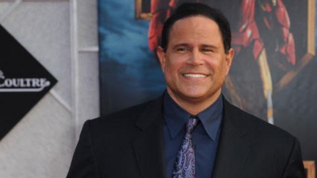 Imagem da notícia Ator de Homem de Ferro é preso tentando vender remédio que "cura" coronavírus