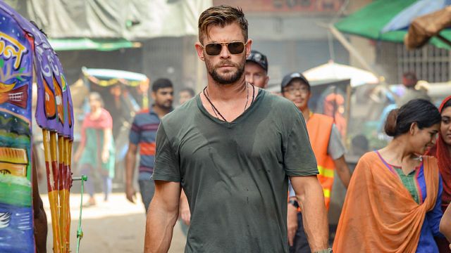 Imagem da notícia Resgate: Confira cena exclusiva do novo filme de Chris Hemsworth