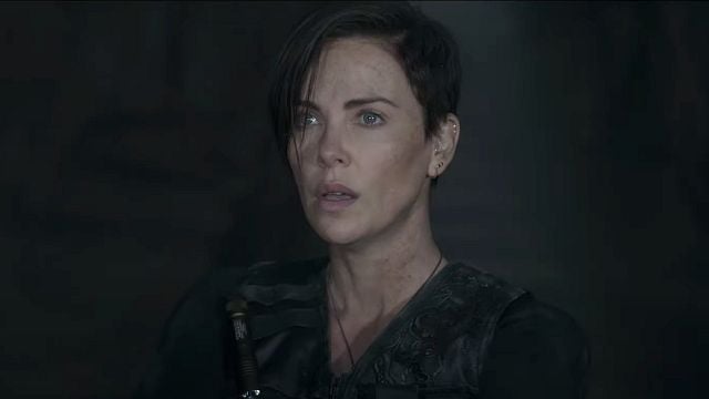 Charlize Theron conta que nunca foi chamada para filmes da Marvel