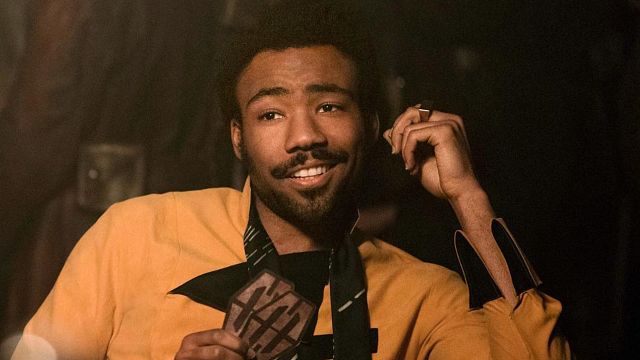 Imagem da notícia Star Wars: Donald Glover pode estrelar série focada em Lando Calrissian
