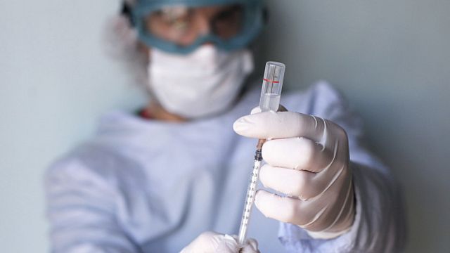 Imagem da notícia Coronavírus: Busca pela vacina vai virar série da HBO