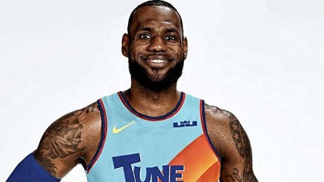 Imagem da notícia Space Jam 2 revela o novo uniforme de Lebron James em continuação