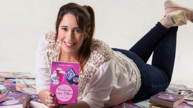 Imagem da notícia Depois de Cinderela Pop, novo livro de Paula Pimenta ganhará adaptação cinematográfica