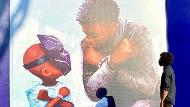 Imagem da notícia Chadwick Boseman é homenageado com um mural na Disney da Califórnia