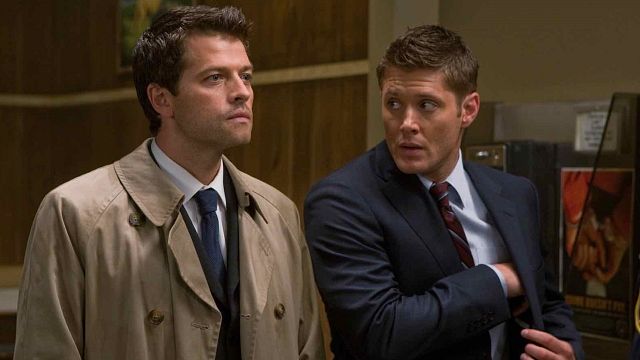 Imagem da notícia Supernatural: Misha Collins revela se Castiel é gay