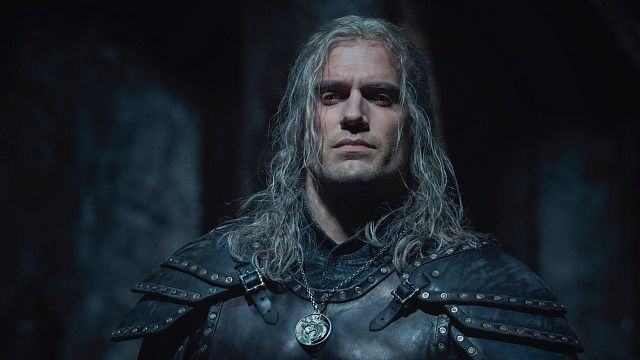 Imagem da notícia The Witcher: Henry Cavill se machuca durante as filmagens da 2ª temporada